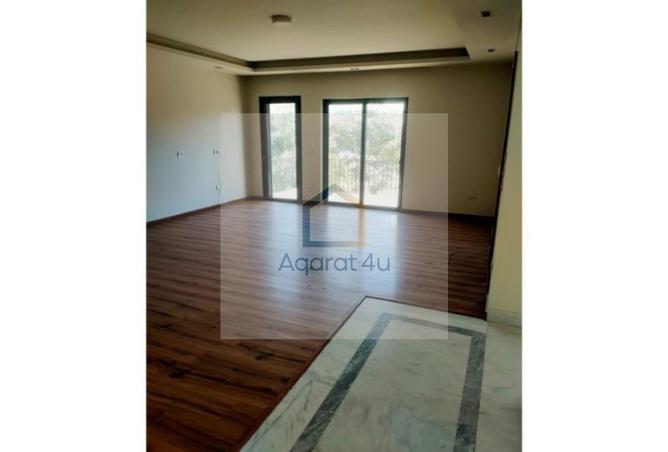 53977019 - صورة العقار 2