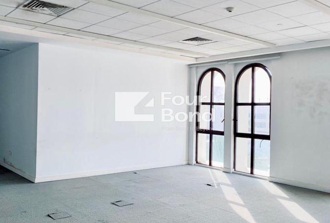 97725439 - Property Image 3