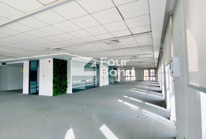 97725439 - Property Main Image