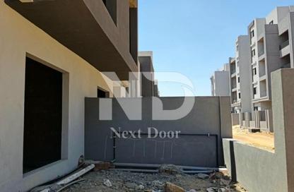 منزل مزدوج - 4 - 3 للبيع في باتيو كازا - الباتيو - كمبوندات الشروق - مدينة الشروق - القاهرة