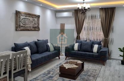 Apartment - 2 Bedrooms - 1 Bathroom for rent in Talaat Mostafa St. - Rehab City Second Phase - Al Rehab - New Cairo City - Cairo
