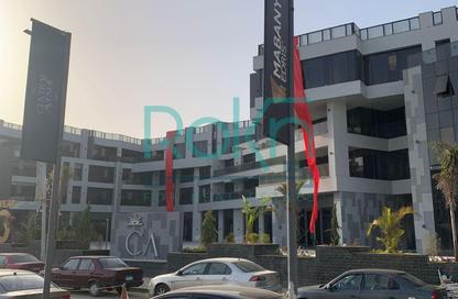 Office Space - 3 Bedrooms - 1 Bathroom for rent in Central Avenue - 2nd District - Sheikh Zayed City - Giza