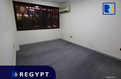 Office Space - 3 Bedrooms - 2 Bathrooms for rent in Al Laselky St. - El Laselky - New Maadi - Hay El Maadi - Cairo