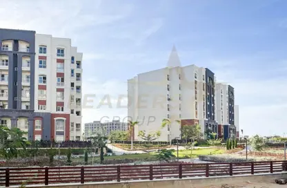 Apartment - 3 Bedrooms - 2 Bathrooms for sale in Alex West - Alexandria Compounds - Alexandria