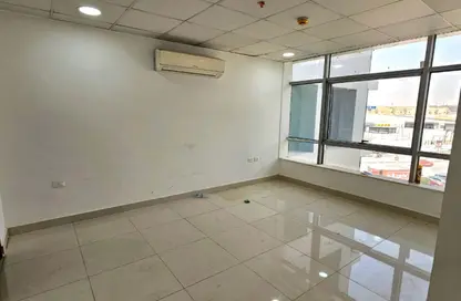 Office Space - 2 Bedrooms - 1 Bathroom for rent in 50th Street - Zahraa El Maadi - Hay El Maadi - Cairo