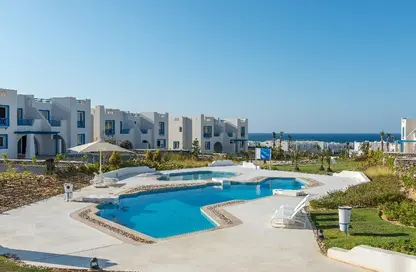 شاليه - 2 غرف نوم - 2 حمامات للبيع في ماونتن فيو راس الحكمة - راس الحكمة - الساحل الشمالي