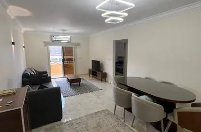 Apartment - 3 Bedrooms - 1 Bathroom for rent in Gardenia City Compound Nasr City - Zahraa Madinat Nasr - Nasr City - Cairo