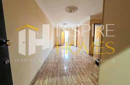 Apartment - 3 Bedrooms - 1 Bathroom for rent in Moharam Bek - Hay Wasat - Alexandria Apartment - 3 Bedrooms - 1 Bathroom for rent in Moharam Bek - Hay Wasat - Alexandria