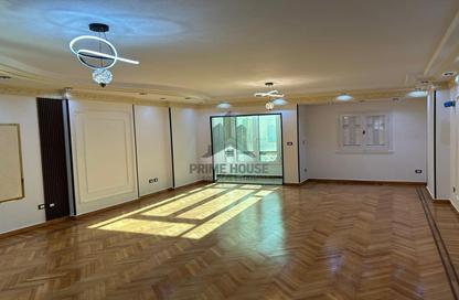 Apartment - 3 Bedrooms - 2 Bathrooms for sale in Shaarawy St. - Laurent - Hay Sharq - Alexandria