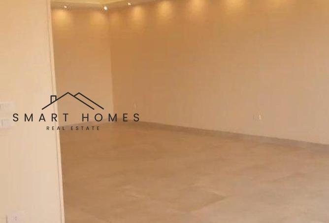 74037590 - Property Image 2