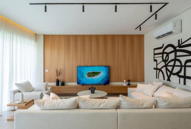 8584340 - Property Image 3