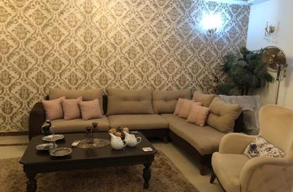 Apartment - 3 Bedrooms - 2 Bathrooms for rent in Area B - Ganoob El Acadimia - New Cairo City - Cairo
