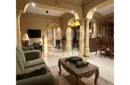 Apartment - 2 Bedrooms - 2 Bathrooms for sale in Abd Al Wahed Fahmy St. - El Hegaz Square - El Nozha - Cairo