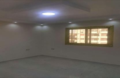 Apartment - 3 Bedrooms - 2 Bathrooms for sale in Al Lebeny Axis - El Mariouteya - Faisal - Hay El Haram - Giza