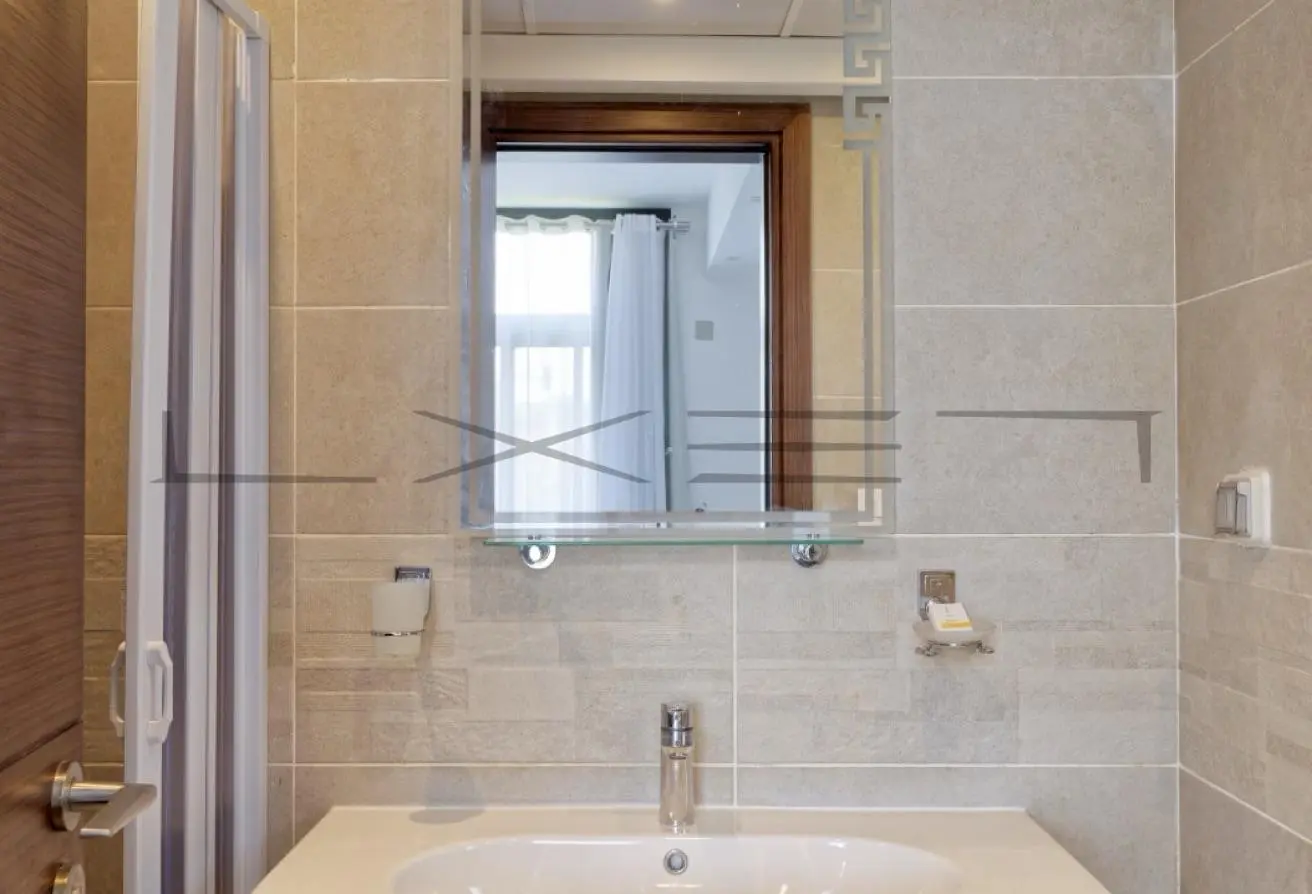111887580 - Property Main Image