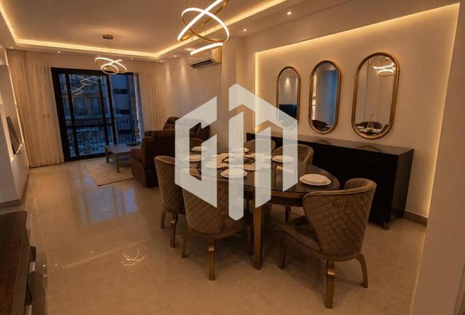 98831971 - Property Image 2