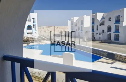 Chalet - 2 Bedrooms - 2 Bathrooms for rent in Mountain View - Ras Al Hekma - North Coast