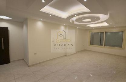 Office Space - 2 Bedrooms - 1 Bathroom for rent in 10th Sector - Zahraa El Maadi - Hay El Maadi - Cairo