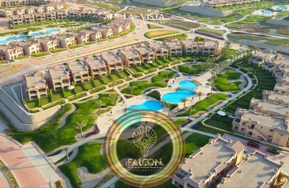 Chalet - 2 Bedrooms - 2 Bathrooms for sale in La Vista 6 - La Vista - Al Ain Al Sokhna - Suez
