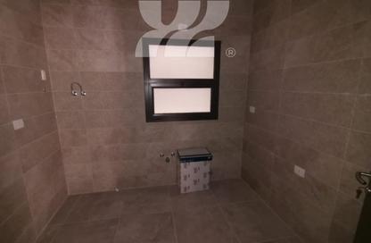 Apartment - 3 Bedrooms - 1 Bathroom for sale in Moon Residences - Fifth Square - The 5th Settlement - New Cairo City - Cairo