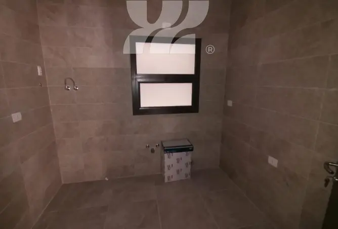 70372363 - صورة العقار 3