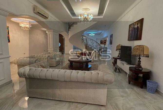 8595587 - Property Image 3