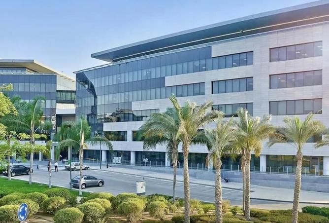 69313238 - Property Image 2