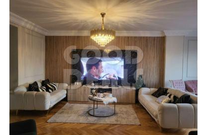 Apartment - 4 Bedrooms - 3 Bathrooms for sale in Mosadak St. - Dokki - Giza