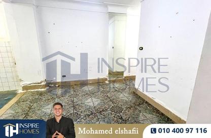شقة - 2 غرف نوم - 1 حمام للبيع في شارع علي ذو الفقار - كفر عبده - رشدي - حي شرق - الاسكندرية شقة - 2 غرف نوم - 1 حمام للبيع في شارع علي ذو الفقار - كفر عبده - رشدي - حي شرق - الاسكندرية