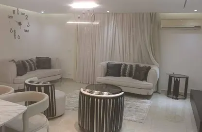 شقة - 3 غرف نوم - 3 حمامات للبيع في شارع 106 - المعادي - حي المعادي - القاهرة