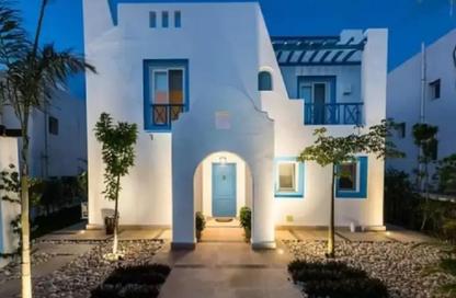 Chalet - 3 Bedrooms - 2 Bathrooms for sale in Mountain View - Ras Al Hekma - North Coast