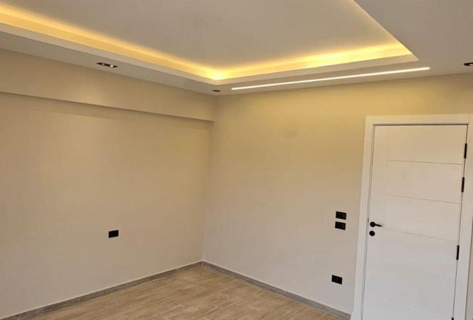 64649498 - صورة العقار 3