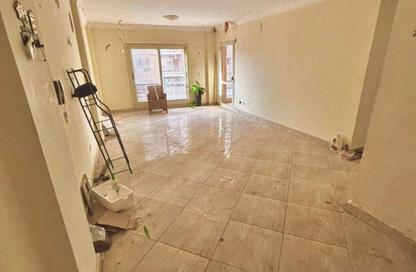 Apartment - 3 Bedrooms - 2 Bathrooms for sale in El Koronfel - The 5th Settlement - New Cairo City - Cairo