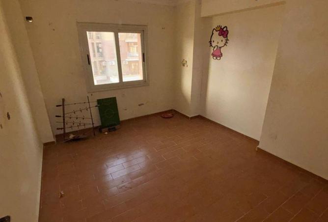 8613281 - Property Image 3