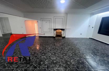 Apartment - 3 Bedrooms - 2 Bathrooms for sale in Abbas Al Akkad St. - 1st Zone - Nasr City - Cairo