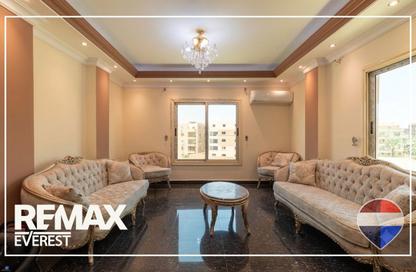 Apartment - 3 Bedrooms - 3 Bathrooms for rent in Touristic Zone 4 - Touristic Zone - Al Motamayez District - 6 October City - Giza