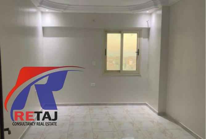 74305921 - Property Image 2