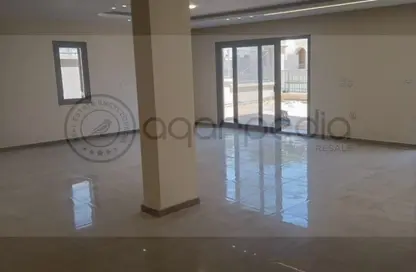 Villa - 4 Bedrooms - 4 Bathrooms for sale in Hilltop Golf Villas - Uptown Cairo - Mokattam - Cairo