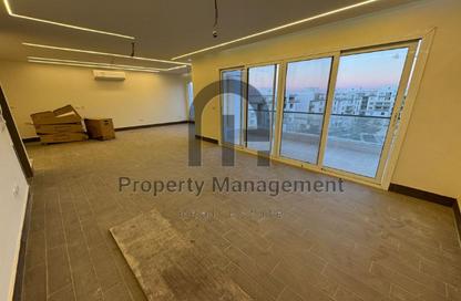 دوبلكس - 3 غرف نوم - 3 حمامات للايجار في جاردن ريزدنس - هايد بارك - مدينة القاهرة الجديدة - القاهرة