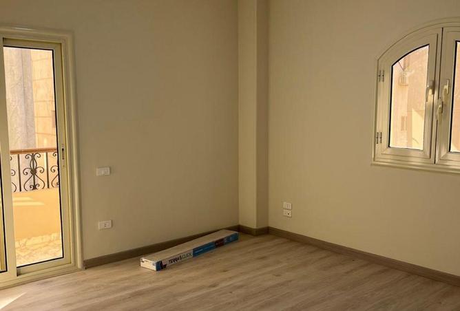 8615042 - Property Image 2