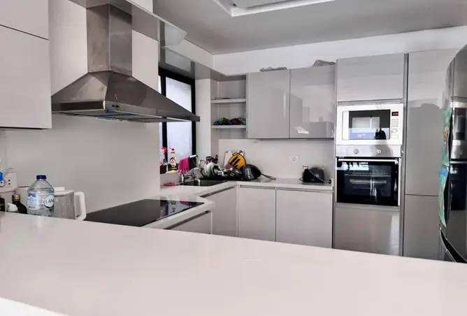 101201965 - Property Image 2