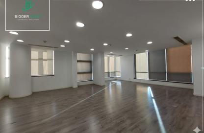 Office Space - Studio - 3 Bathrooms for rent in Al Laselky St. - El Laselky - New Maadi - Hay El Maadi - Cairo