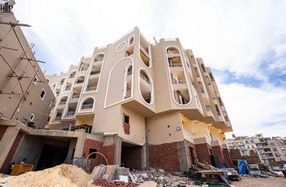 Apartment - 1 Bedroom - 1 Bathroom for sale in El Hadaba District - Hurghada - Red Sea