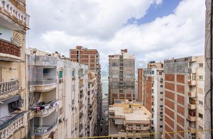 شقة - 2 غرف نوم - 1 حمام للبيع في ميامي - حي اول المنتزة - الاسكندرية