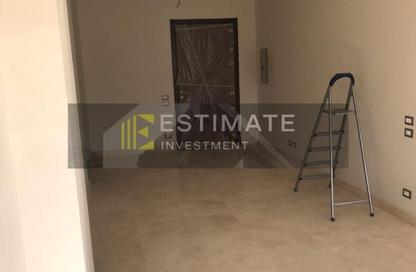 Apartment - Studio - 1 Bathroom for sale in Palm Hills Village Gate - South Investors Area - New Cairo City - Cairo Apartment - Studio - 1 Bathroom for sale in Palm Hills Village Gate - South Investors Area - New Cairo City - Cairo