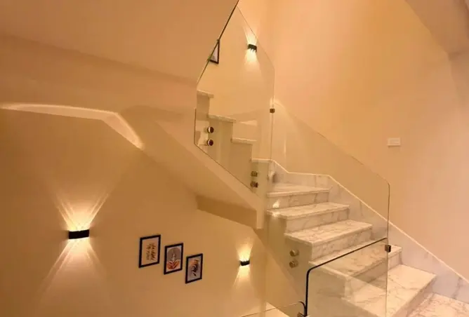 114082917 - Property Image 3