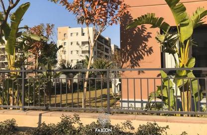 Apartment - 2 Bedrooms - 2 Bathrooms for sale in District 5 - 5th Settlement Compounds - The 5th Settlement - New Cairo City - Cairo