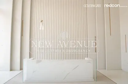 مساحات مكتبية - غرفة نوم - 2 حمامات للبيع في جولدن جيت - شارع التسعين الجنوبي - التجمع الخامس - مدينة القاهرة الجديدة - القاهرة