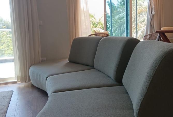 104323085 - Property Image 3