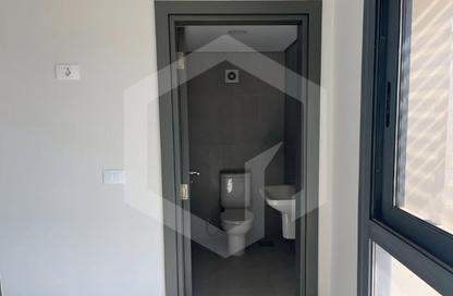 عيادة - استوديو - 1 حمام للايجار في نيو جيزة - طريق مصر اسكندرية الصحراوي - مدينة 6 أكتوبر - الجيزة
